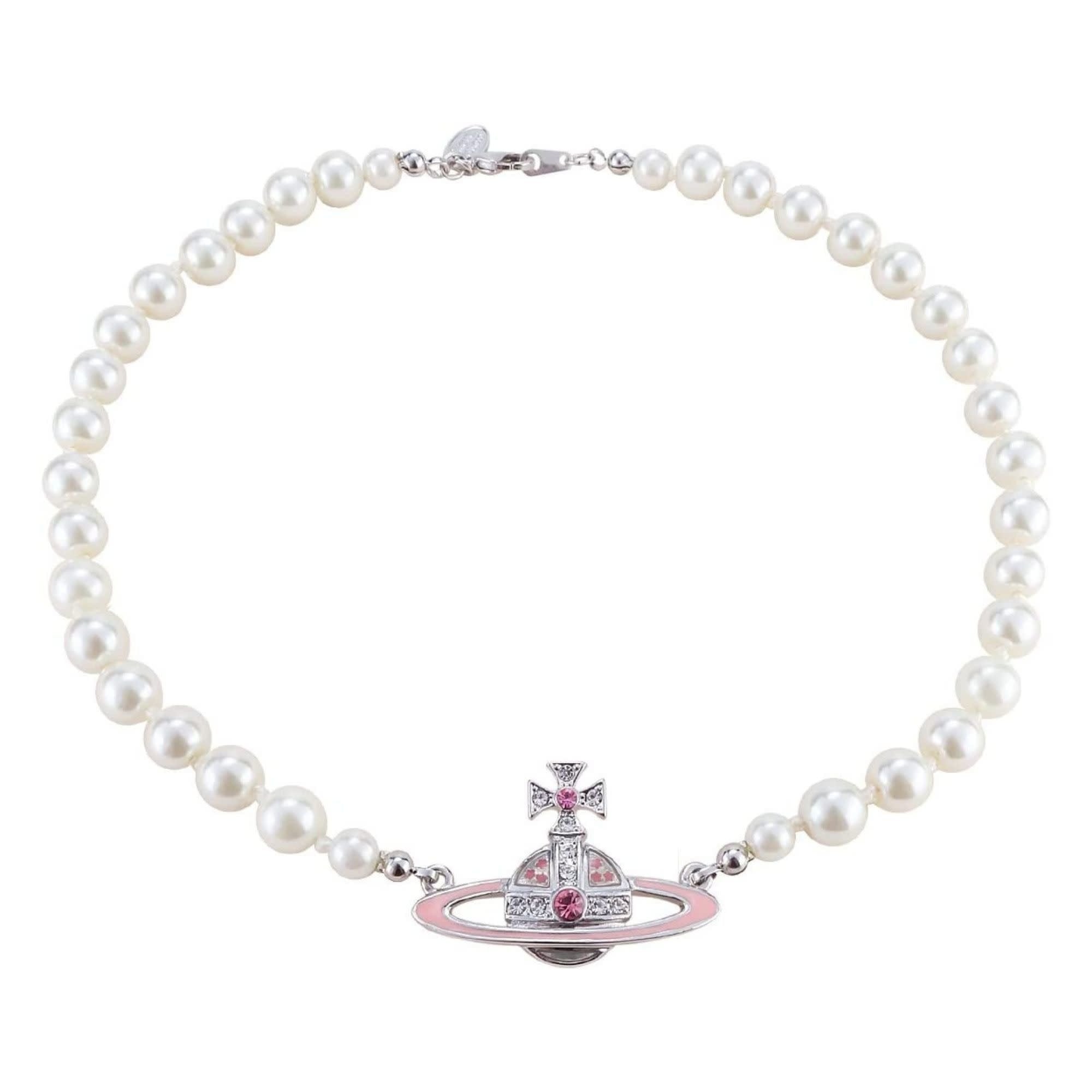 VIVIENNE WESTWOOD BAS RELIEF PEARL ORB CHOKER SILVER & PINK